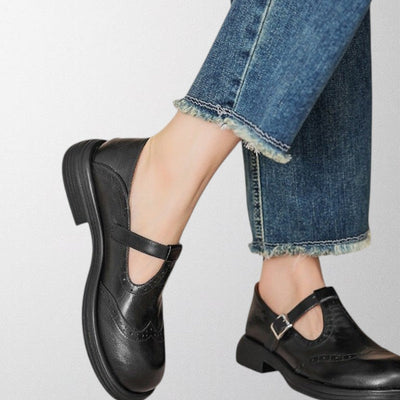black leather shoe with clasp women