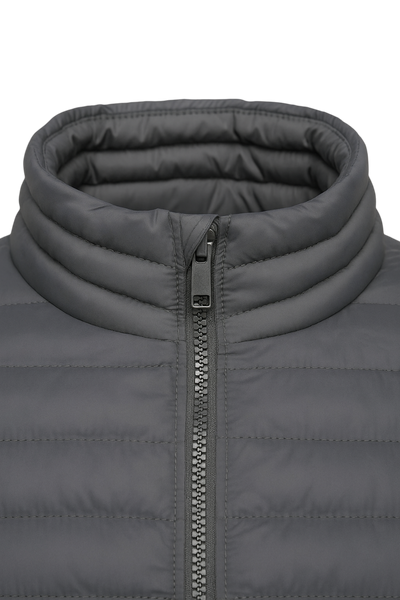 collar detail of gray winter puffer jacket men